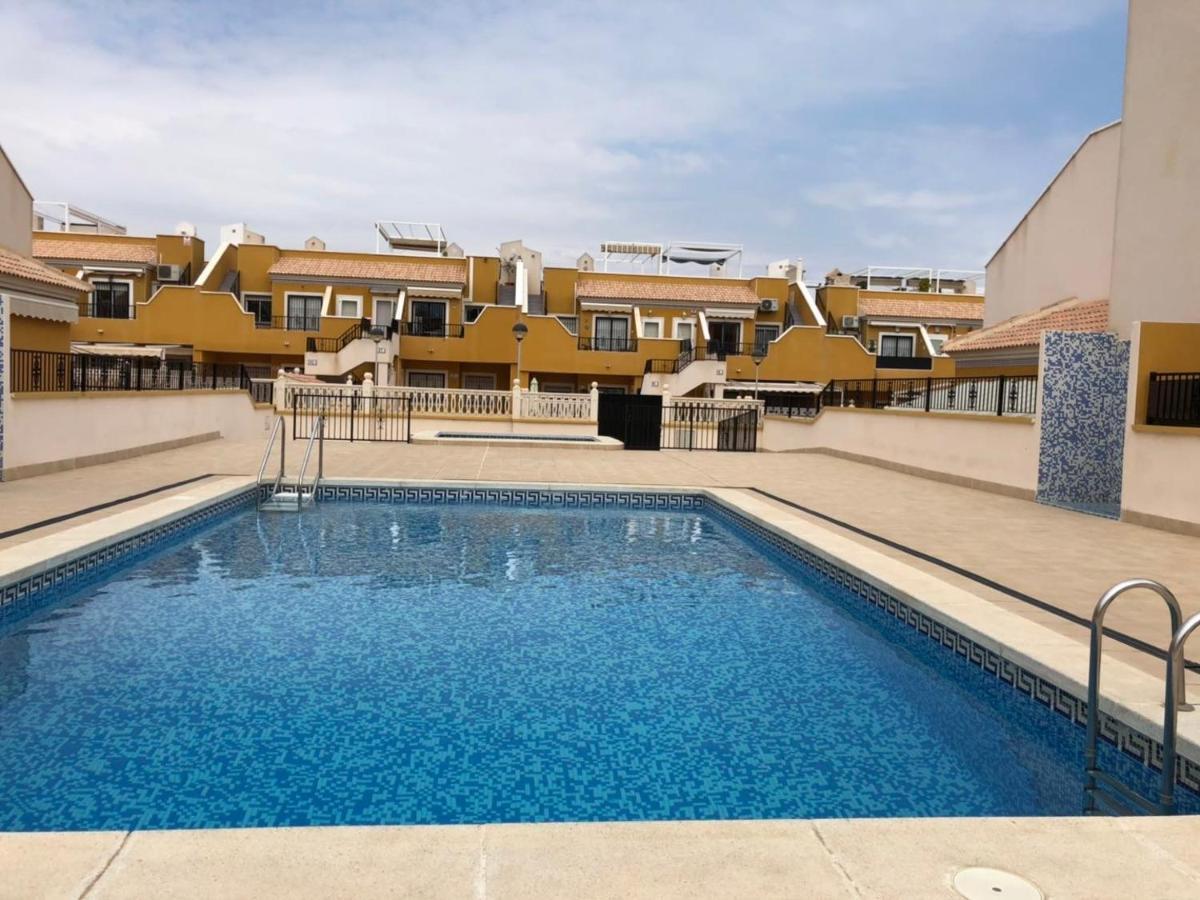 Apartamento Con Terraza 50M2，500M A La Playa Apartment Arenales del Sol Exterior foto