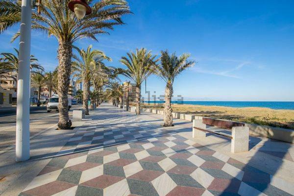Apartamento Con Terraza 50M2，500M A La Playa Apartment Arenales del Sol Exterior foto